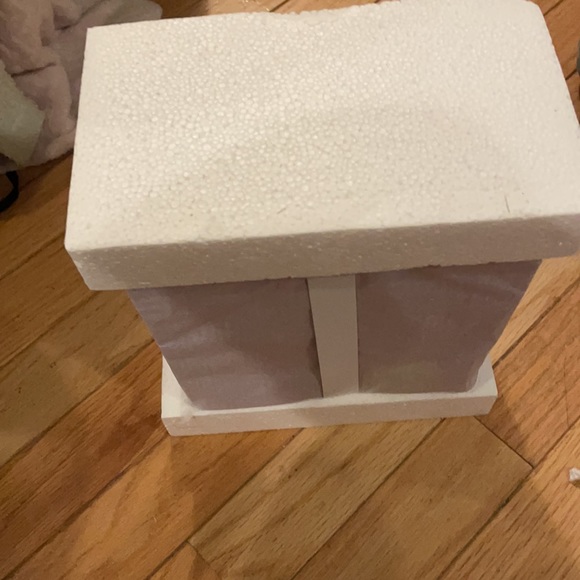 NIB Adorable 4drawer contemporary jewelry chest. - Picture 12 of 15